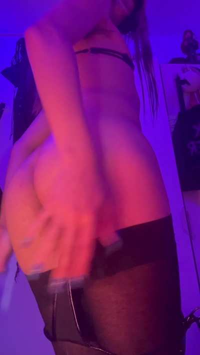 Felt cute, might destroy ur heterosexuality later idk :3