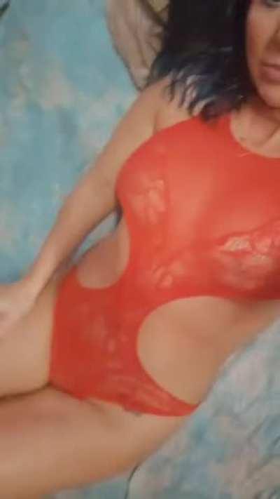 I wanna play💋 link in comments