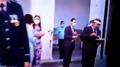 Retirado da página Deepest Part of the Internet... como é que este momento passou despercebido?