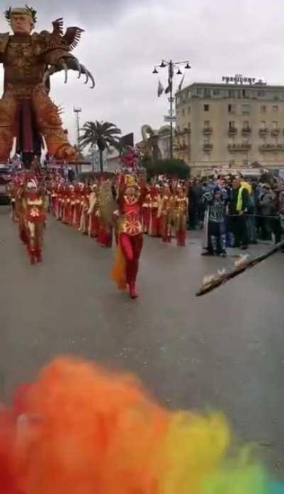 My girlfriend from China sent me this; seems to make sense