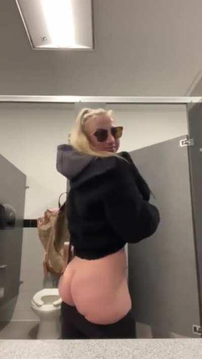 If the BestBuy employees walked in they wouldn't be disappointed