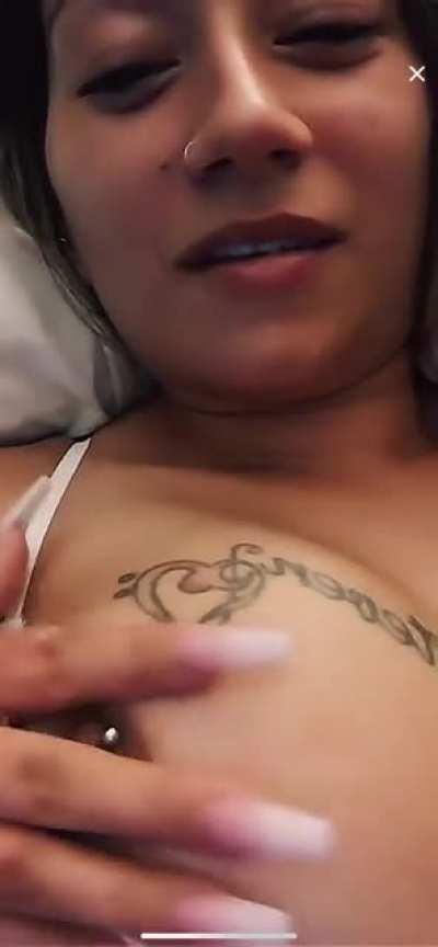 Rubbing pussy on TikTok live