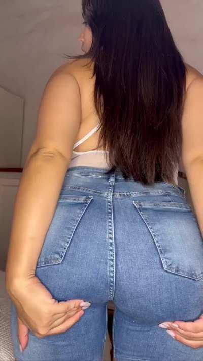 Receive my big fart in 3,2,1..🔥