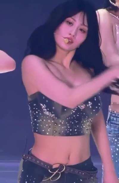 Momo hot