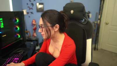 Can’t get enough of the “basic top”