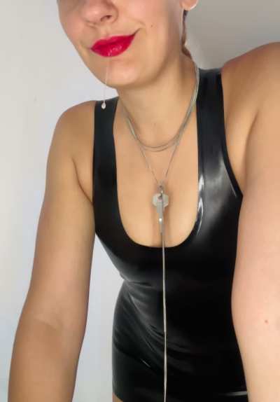 POV you're locked and mommy's spitting on your cage