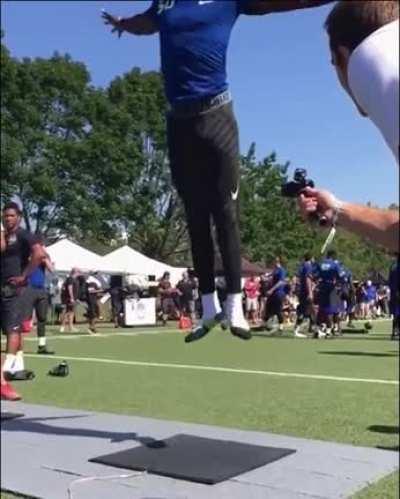 Did he just float for a sec there?