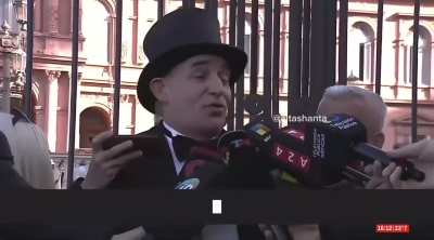 El Mago sin Dientes fue a la Casa Rosada a pedirle explicaciones al presidente Javier Milei por la derrota electoral