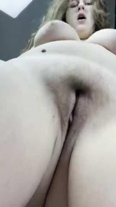 im in the mood to bounce on someone’s face like this :)