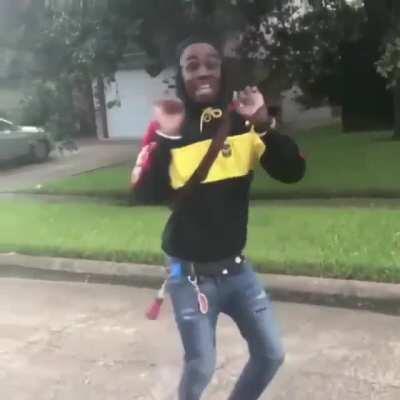 These the niggas who be wantin bruce to check out they music