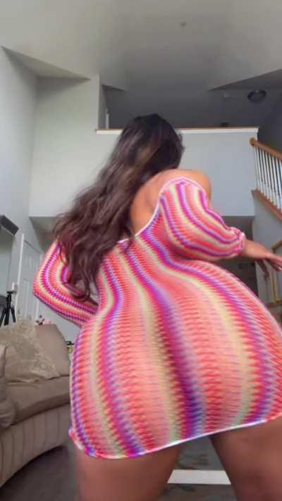 Can you handle this ass? (Link below for the fun)