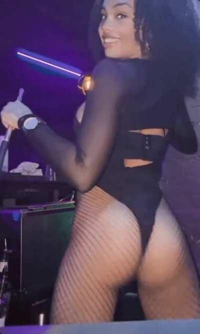 Little booby jiggle 🍑