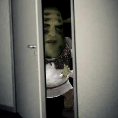 (WARNING: LOUD) Your sleep paralysis demon be like: