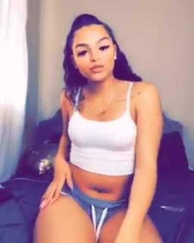 Who’d suck Sonnis dick?