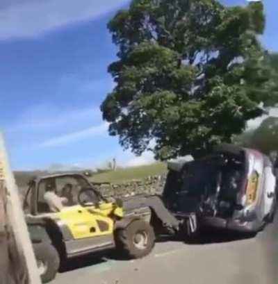 To block farmers gate