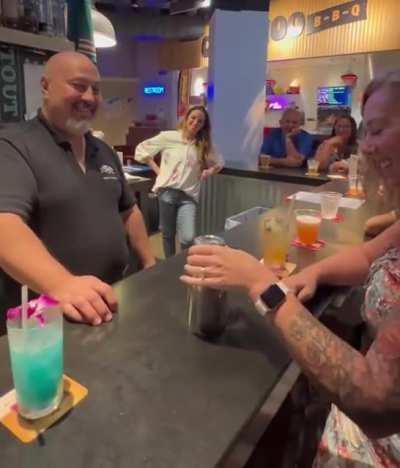 Crazy fast cup trickery