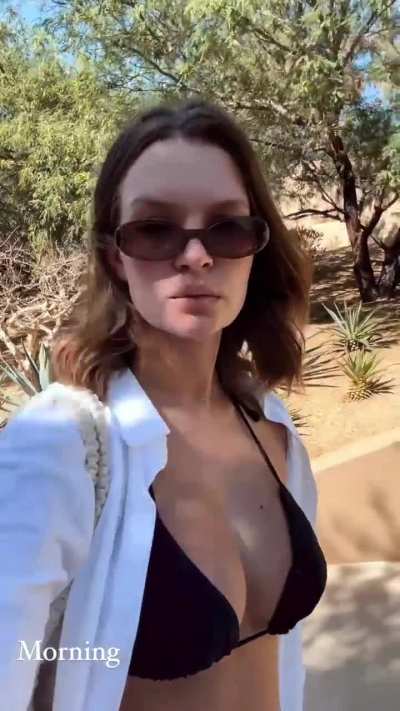 Josephine Skriver: Morning