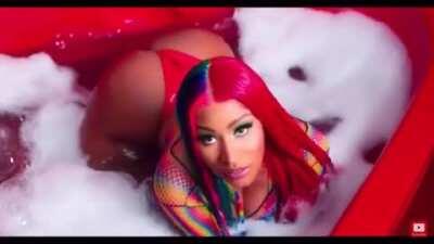 Nickis new music video has so much booty