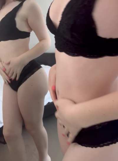 I dont mind being different from most girls🍆 