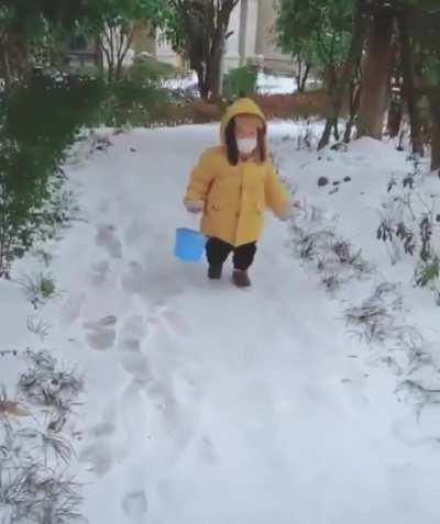 Just walk slowly like daddy