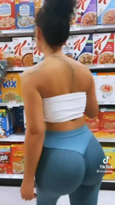 Skinny thick chick wearing the tiktok booty leggings