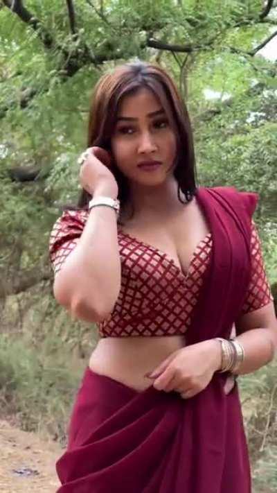 🍑Sofia Ansari ❤️ aage aap smajdar ho 😌😏