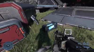 In all my years of Halo I have never seen this. Mf just copycatted me