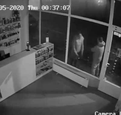 There are always 2 sides to a story!