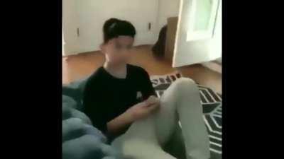 What the fuck happened to the video posting thing