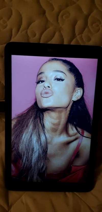 Direct cum shot for Ariana