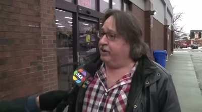 Canadian man reacts to new health guidelines on alcohol consumption [2023]