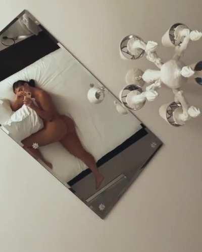 Happy Birthday Thick Woman! 👅👅🎂♋️