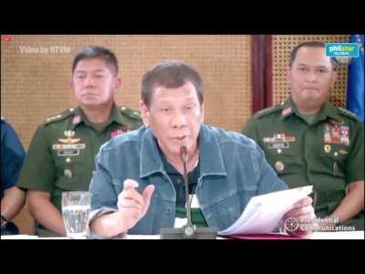 lmao saw this on fb. the president’s heartwearming thank you speech to winnie the poohpooh