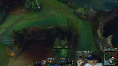 MOTOCALOL QUEIMOU A CARA FORMIGAO OLHA ELE