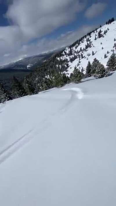 Fresh tracks with the crew...and no lift lines 😝