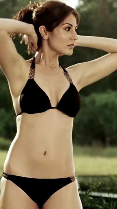 I would die to see Anushka in Blacked porn