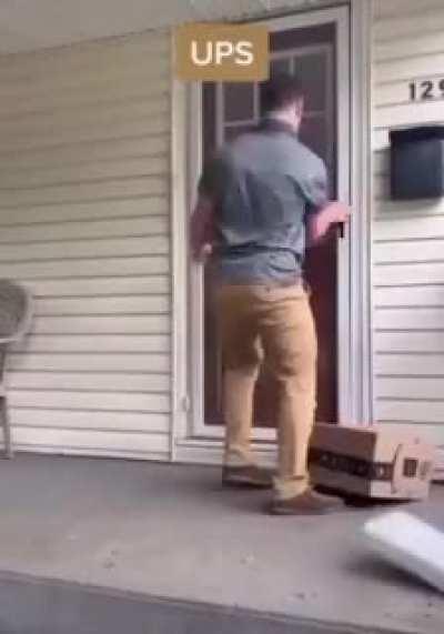 Amazon Prime vs UPS