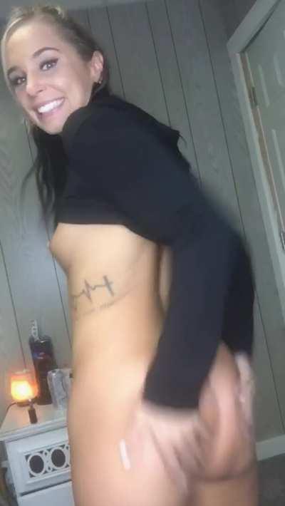 Grab me by my hips while we fuck? 😈