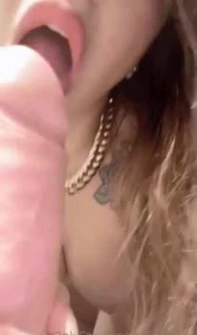 Get New 3GB Contents of this Big Booty Model in Comment👇👇