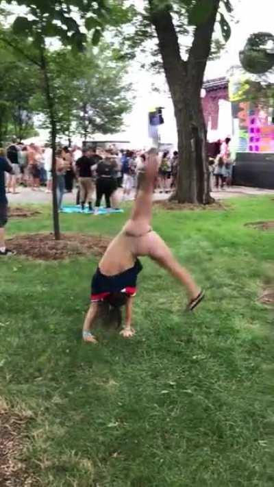 Lollapalooza had me doing cartwheels, so here’s a bonus from yesterday!
