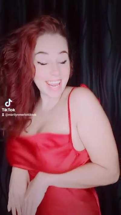 Who has her kitty? - marilynmerlottiktok