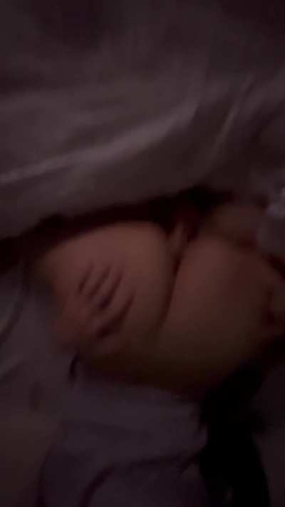 Have you ever had a Colombian woman ride your dick? 😋😋🍆