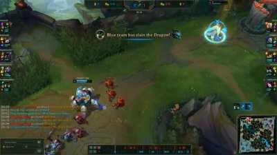 Urgot ult pull from enemy spawn to toplane