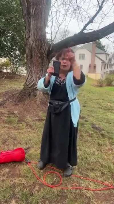 The elusive fanny pack Banshee Karen.