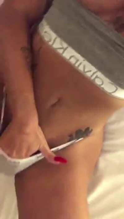 Gostosa da musa Juju Ferrari