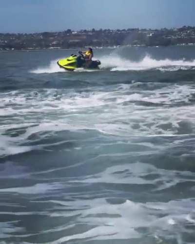 She swear she DJ Khaled 😭