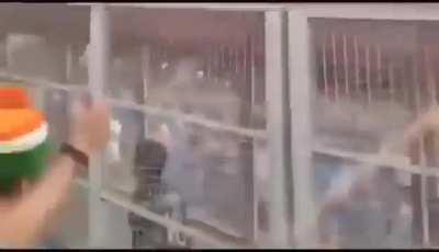 Chants after rizwan's dismissal. Indian fans… what the fuck?