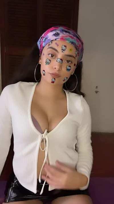 Hi my name is Alma Cristina open this 🌸🤗