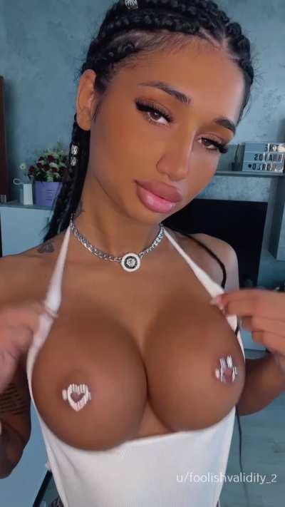 My body wants your caress