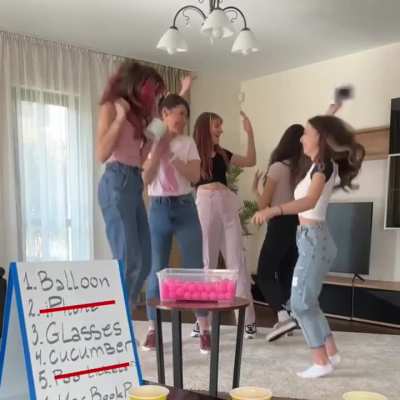 Magy Amongst The Trees...